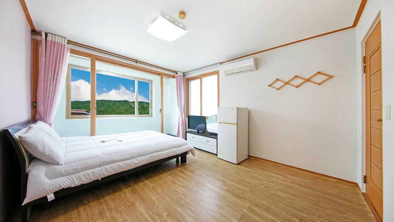 ชัมช็อก ซอล บีช เพนชั่น Villa ซัมชอค ภายนอก รูปภาพ